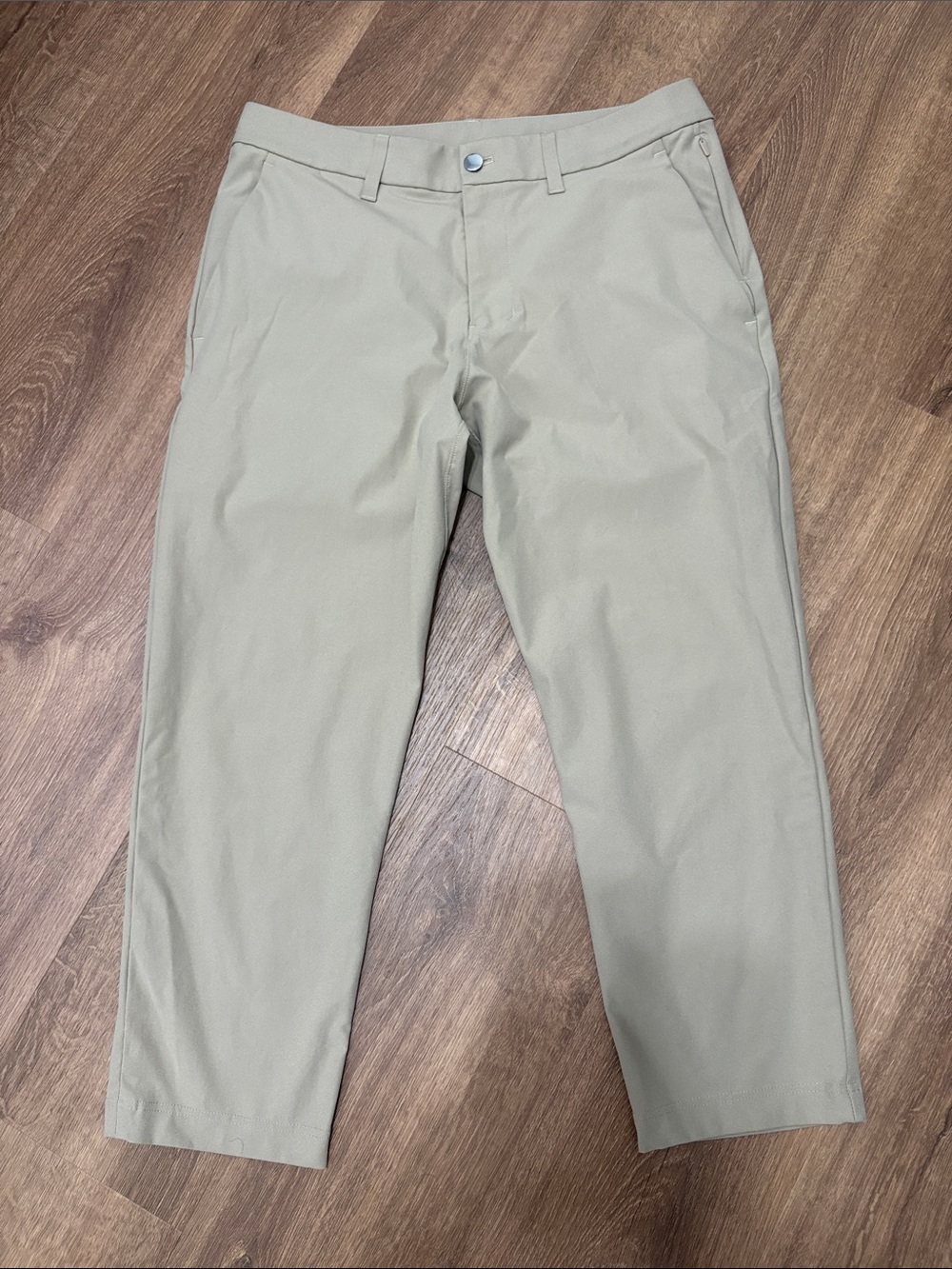 Men's Lululemon Lightweight Khaki Pants Size 32